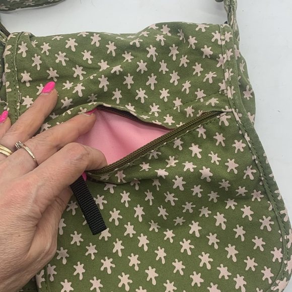 Kavu Green Pink Crossbody Canvas Bag MCB6513N - Picture 8 of 13